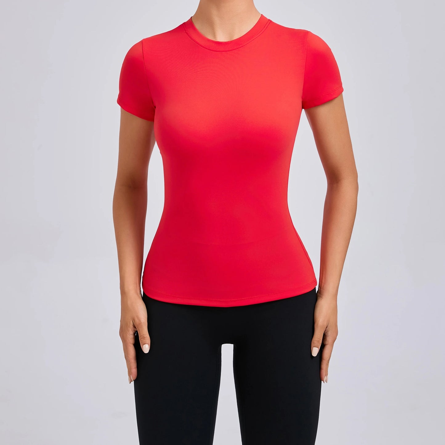 Quick-Dry Yoga Top – Women’s High-Performance Activewear Shirt