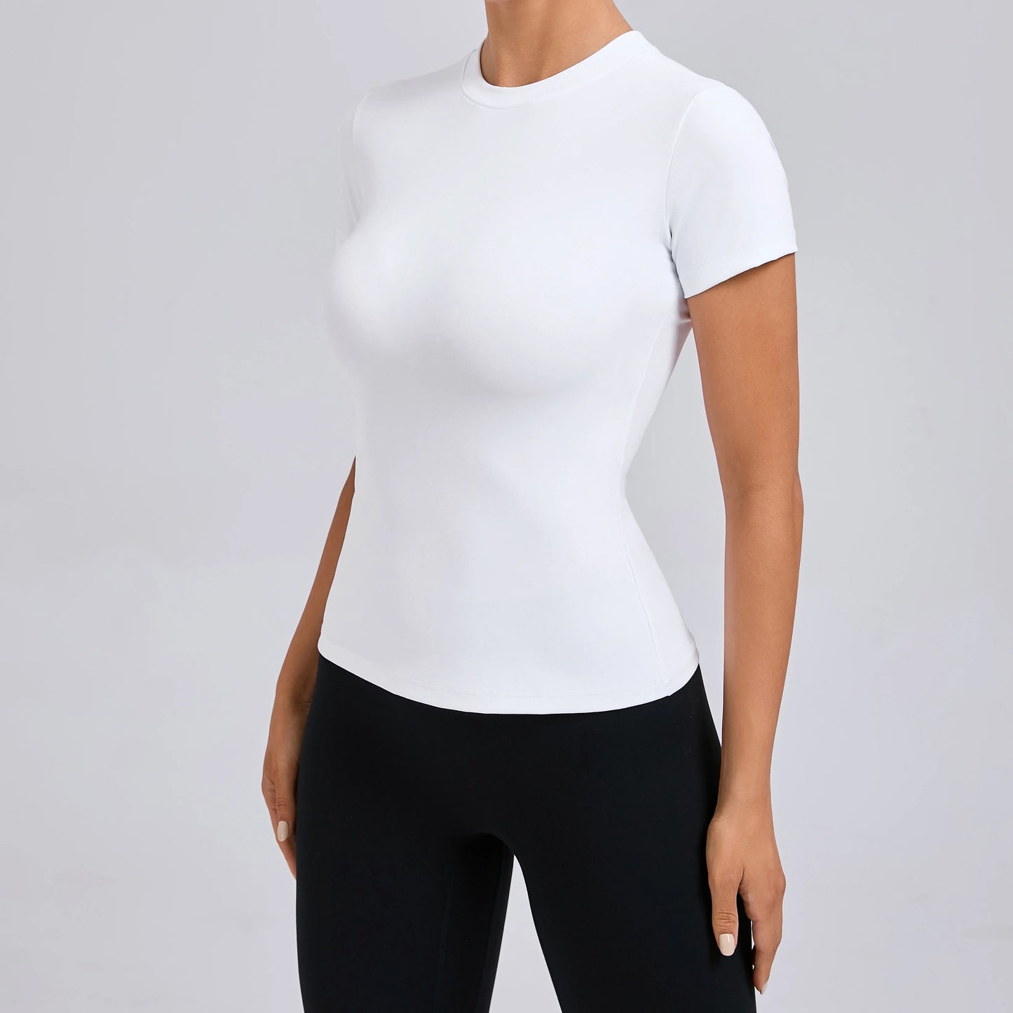 Quick-Dry Yoga Top – Women’s High-Performance Activewear Shirt